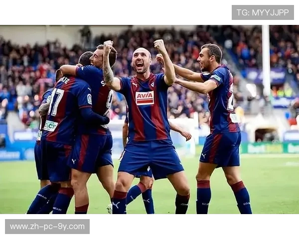 埃瓦尔主场迎战赫罗纳双方争夺宝贵积分的关键战役